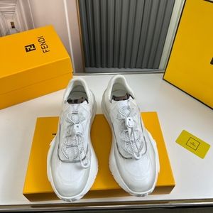 🌹🌹🌹fendi sneakers  leather